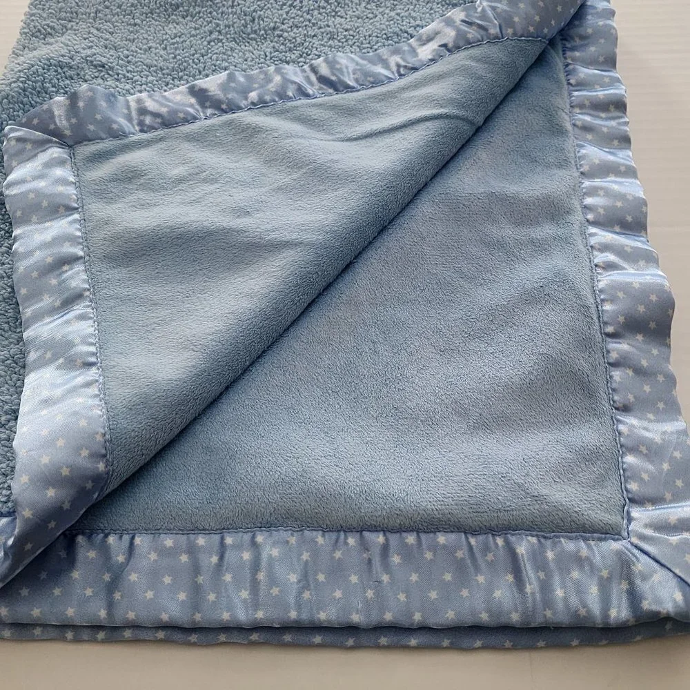 Child of Mine by Carter's Cute puppy dog baby Boy blanket Polka dot satin trim